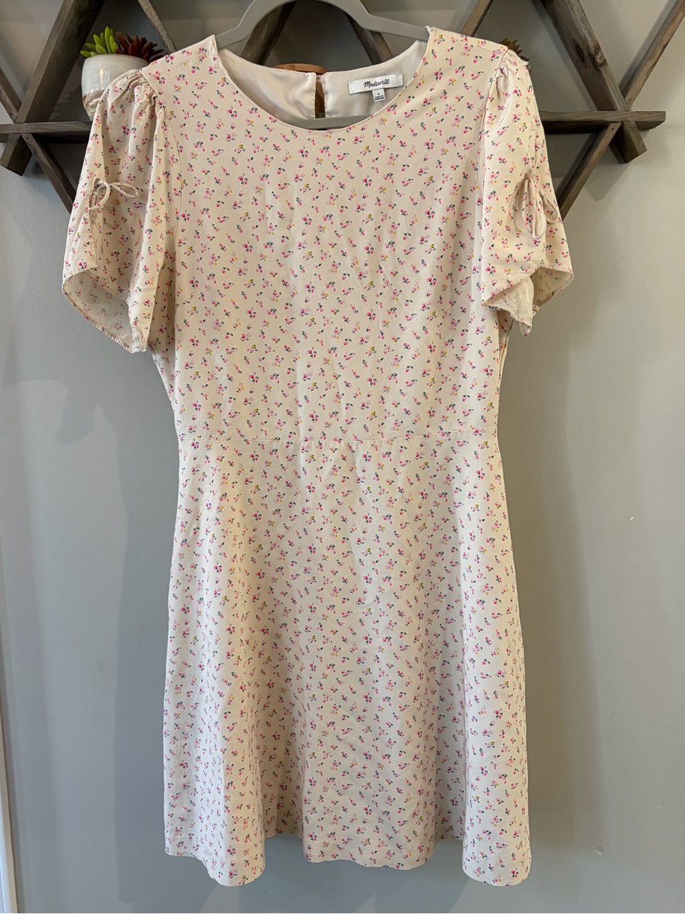 Madewell Dutch Dandelions Tie Sleeve Floral Retro Dress. Size 6.
